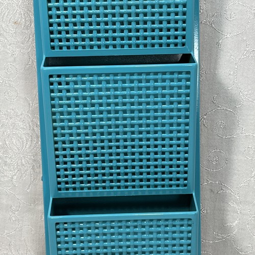Vintage Retro FESCO Plastic Hanging Mail Organizer Key Holder #6333 Turquoise - Picture 5 of 20