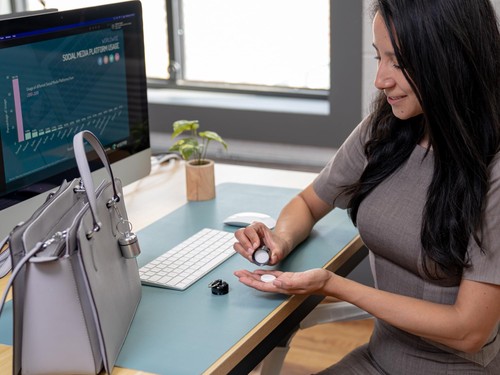 Portable Keychain Pill Holder Case for Round Glucose Tablets & Critical Medic... - Picture 3 of 9