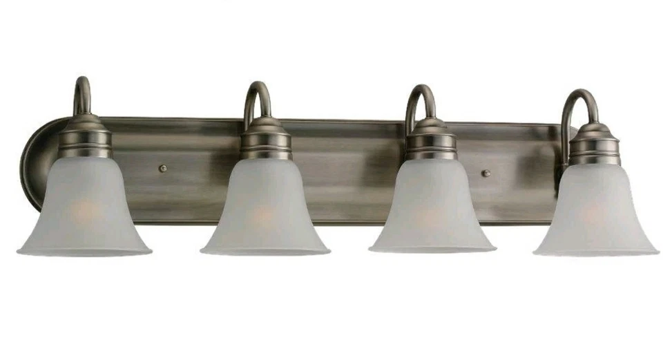 Luz de tocador de baño Gladstone Sea Gull Lighting 44853-965 Foto 2 de 2