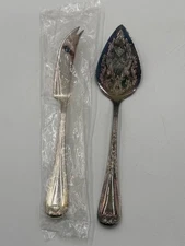Gotham Heritage SilverPlated Cake/Pie Server And Knife  11 1/4 In Italy Vintage