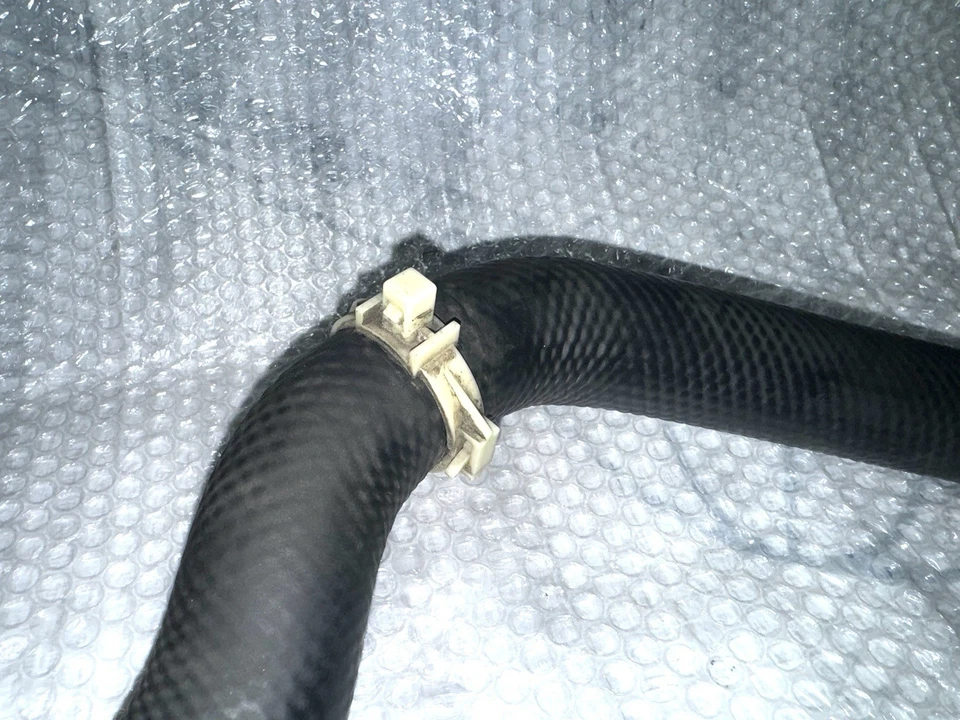 LEXUS IS300 IS250 IS350 MOTOR RADIADOR REFRIGERANTE MANGUERA INFERIOR TUBO FABRICANTE DE EQUIPOS ORIGINALES 2014-23 Foto 3 de 4