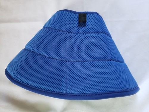 Soft Post Surgery / Injury Animal Recovery Collar Cone Blue Size 4 Med Boomaker - Picture 5 of 10