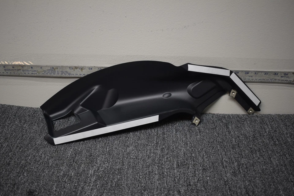 AUDI Q7 2016 adaptador delantero izquierdo guía de aire OEM de fábrica Foto 4 de 4