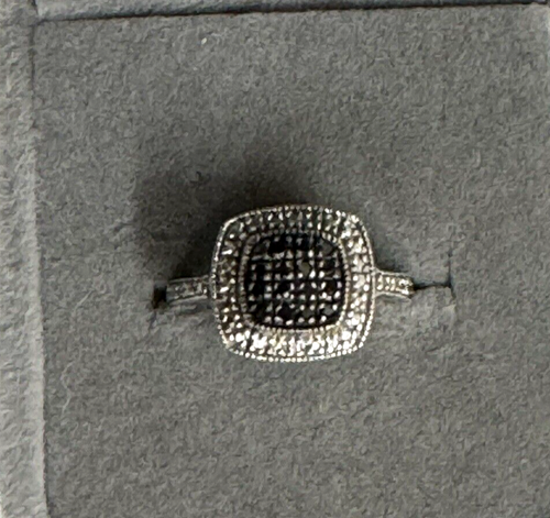 Genuine Black Diamond Sterling Silver Ring .20 CT Cushion Shape ~ Size 6 - Picture 8 of 9