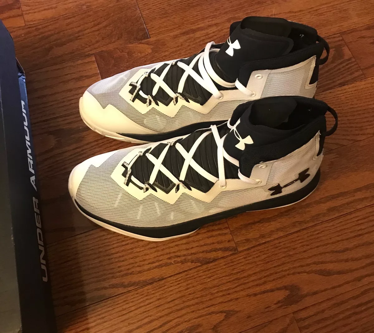 Ua lightning sale 4
