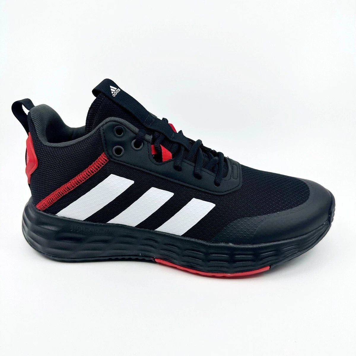 Adidas basketball shoes 2024 black and white