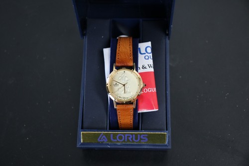 Lorus Quartz Disney Mickey Mouse watch RA6362 - Picture 2 of 7