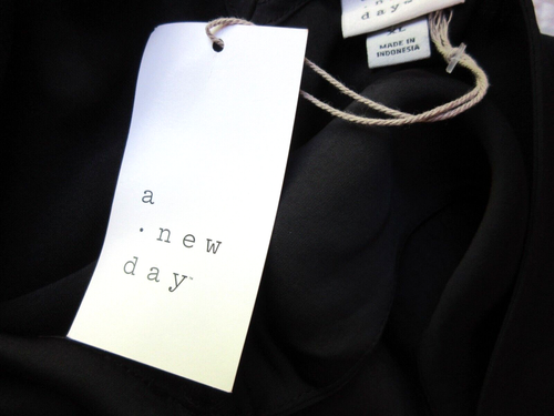 A NEW DAY SLIP DRESS SIZE XL NWT BLACK V-NECK SILKY POLYESTER 14" VENTS SLVLESS - Picture 5 of 5