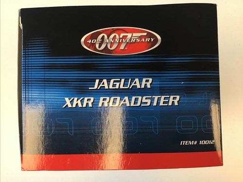 PAULS MODEL ART 1:18 / JAMES BOND 007 JAGUAR XKR ROADSTER / DIE ANOTHER DAY - Picture 9 of 10