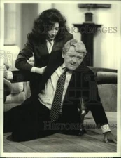 1987 Press Photo Actors Dixie Carter, Hal Holbrook in "Designing Women" on CBS