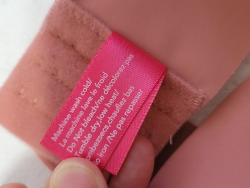 Isaac Mizrahi NY Womens Bra Rose Pink Smooth Fabtech Contour Comfort Size 38D - Picture 8 of 9