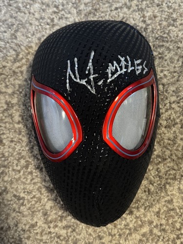Miles Morales Mask Helmet ~ Nadji Jeter Signed ~ Ring Remote Control Eyes - Picture 2 of 3
