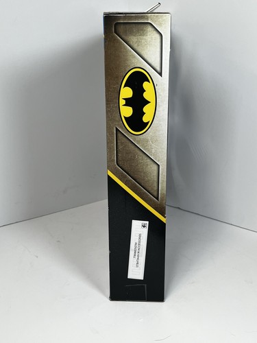 Batman Adventures Batman Figure with 16 Armor Accessories - Picture 4 of 4