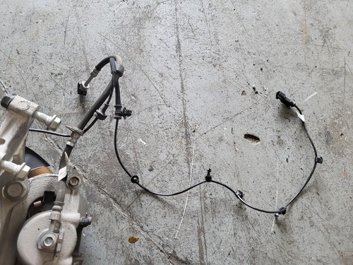 Left Front Suspension Knee Used OEM 2019 GMC Terrain FWD 2018 2020 2021 2022-24 - Picture 15 of 16