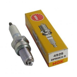 CANDELA ACCENSIONE NGK DPR8EA-9 COMPATIBILE CON YAMAHA V-MAX 1200 1986 1997