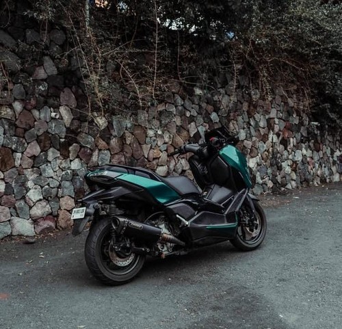 Exhaust Fit Yamaha Xmax 250/300 cc Full System Pipes  2017-2024 - Picture 2 of 2