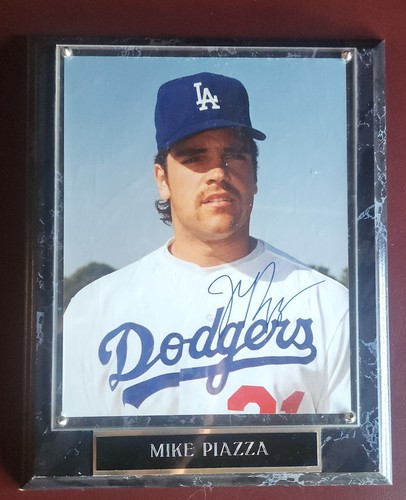 Mike Piazza 8x10 Dodgers Autographed Signed Photo Plaque Not Authenticated VGV - Picture 2 of 8