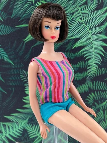 VINTAGE BARBIE AMERICAN GIRL DOLL  - DARK BRUNETTE - 1965 - BL - NEAR EXCELLENT