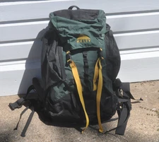 Kelty Glacier ~ Backpack ~ Green / Black ~ Internal Frame Pack