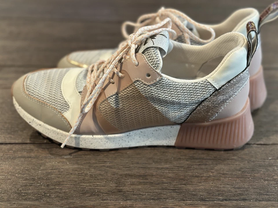 Tênis Sam Edelman Darsie mídia mista wedge 10012 tamanho 8, excelente estado usado - Imagem 3 de 4