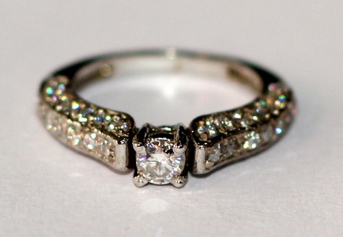 Moissanite Engagement Ring for Her, 925 Silver Band, Moissanite Ring size 6 US - Picture 2 of 9