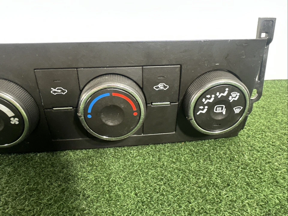 Chevrolet Silverado 1500 2010-2011 interruptor de control de temperatura de calefacción de aire acondicionado Foto 4 de 4