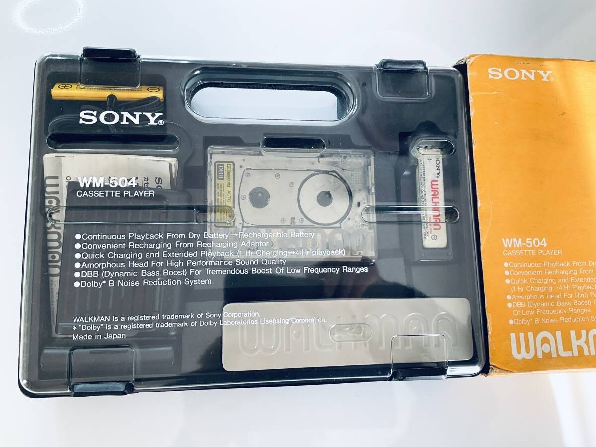SONY WALKMAN WM-504 Cassette Player with Original boxJunk SONY WALKMAN WM-504 Cassette Player with Original boxJunk