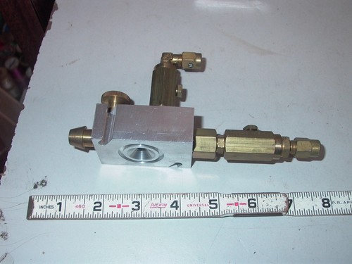 NEW OLD STOCK PNEUTROL BRASS CONTROL ADJUSTABLE VALVE - Picture 3 of 6