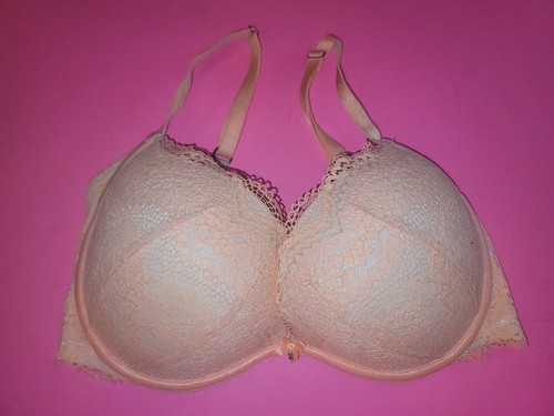 Victoria's Secret Lace Plunge Padded Push-Up Underwired Tagless Bra Size 32DD - Picture 11 of 11