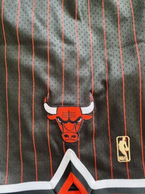 Mitchell & Ness Authentic Shorts Chicago Bulls Alternate 1996-97