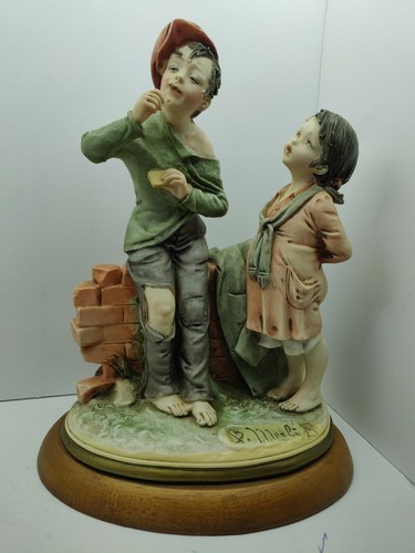 Capodimonte Bruno Merli Figurine Country Girl & Boy Italy 1981 9.5" Tall - Picture 2 of 12