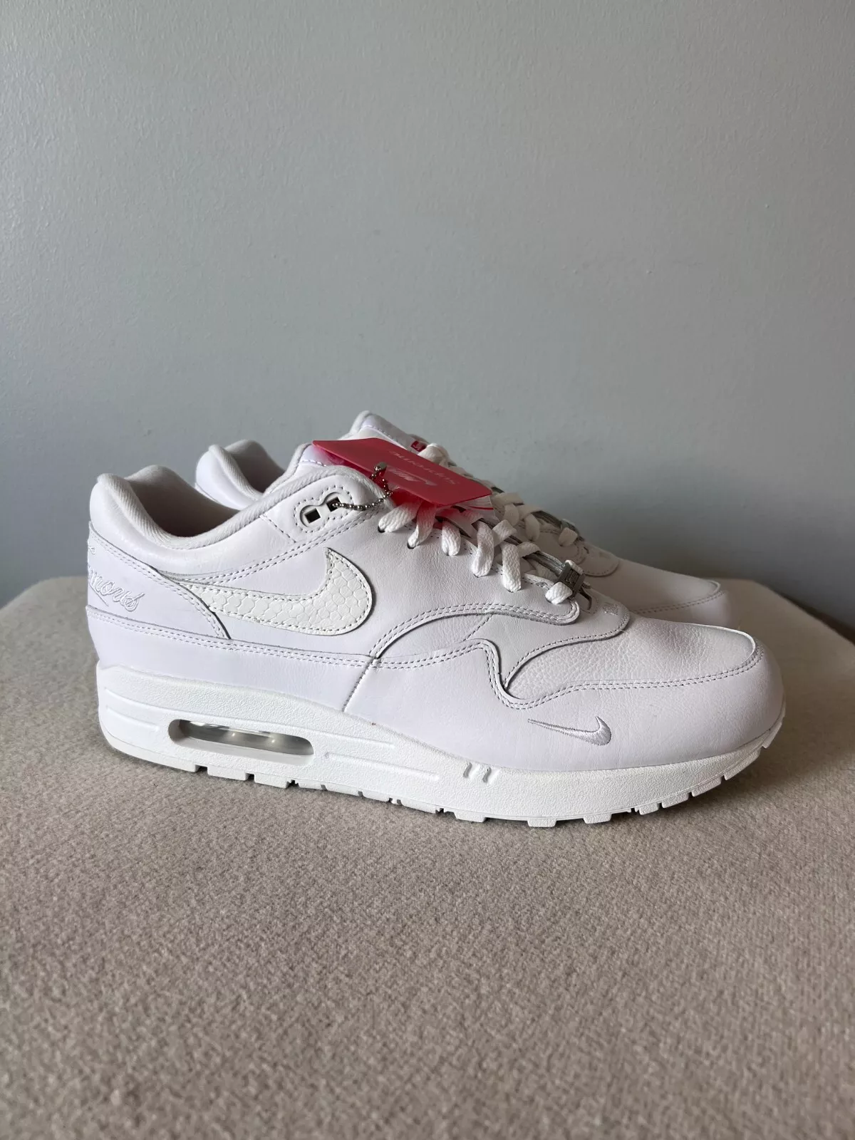 Supreme Nike Air Max 1 '87 SP   Taille 9   Blanc   HF8813 100   NEUF