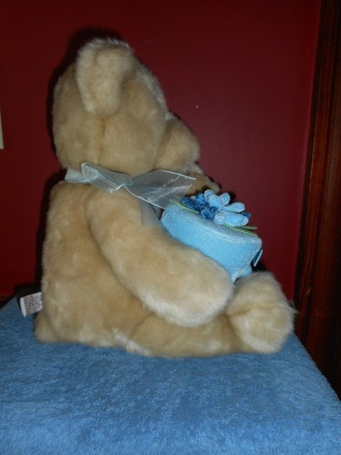 Vintage GUND Plush Teddy BEAR 12" Stuffed BABY Blue Velour Flower Gift Box 1980 - Picture 5 of 12