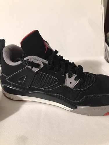 Nike Air Jordan IV 4 Retro Bred OG 2019 Size 2Y Black Red - Foto 4 di 9