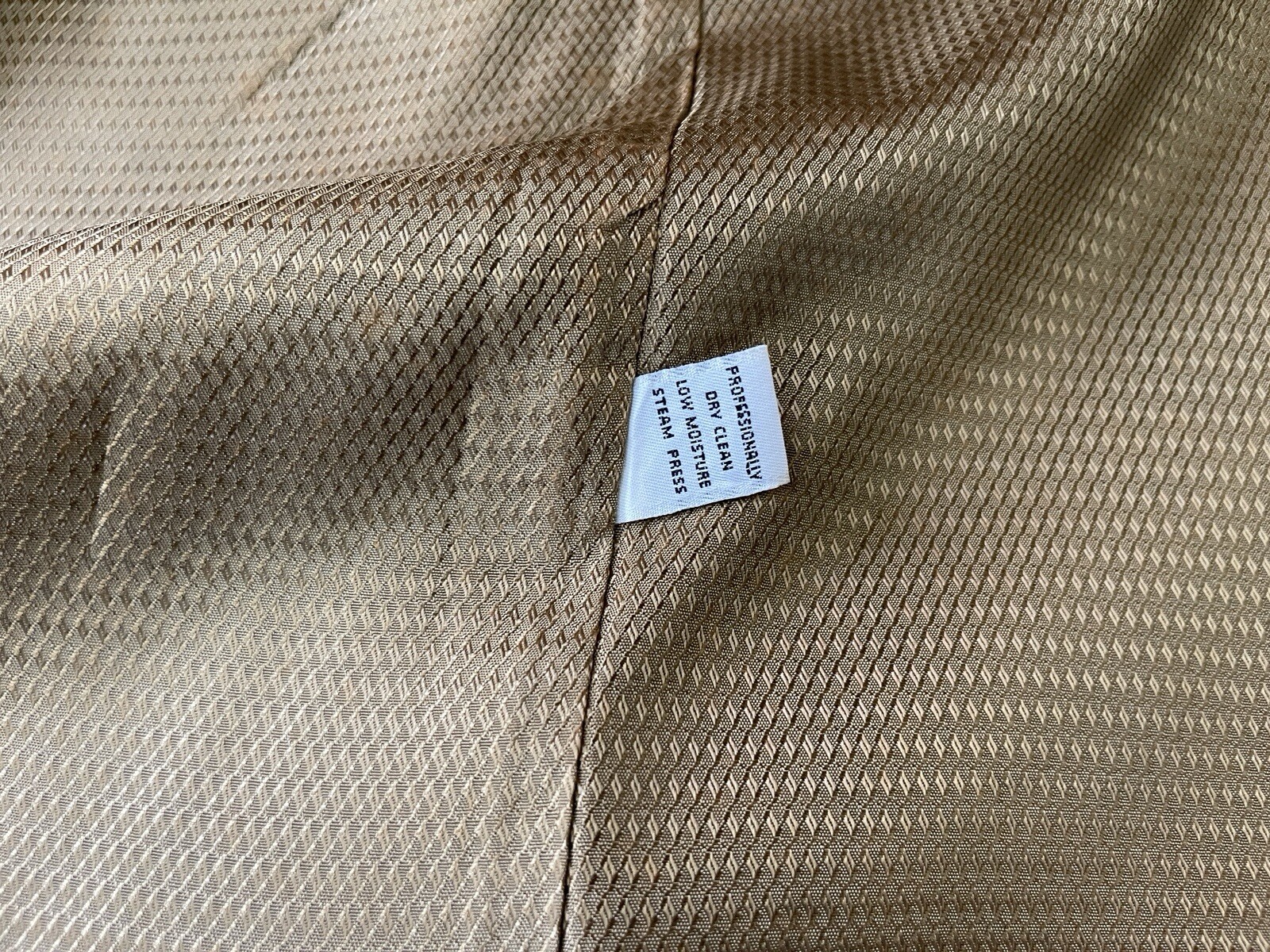 Foto 12 di 16