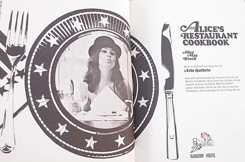 ALICE'S RESTAURANT COOKBOOK - ALICA MAY BROCK - WITH INTRODUCTION - ARLO GUTHRIE - Picture 2 of 6