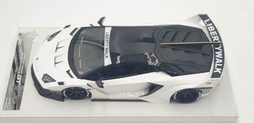 Fuel Me Lamborghini 700GT EVO Liberty Walk Performance Pearl White 1/18, No MR - Picture 4 of 5