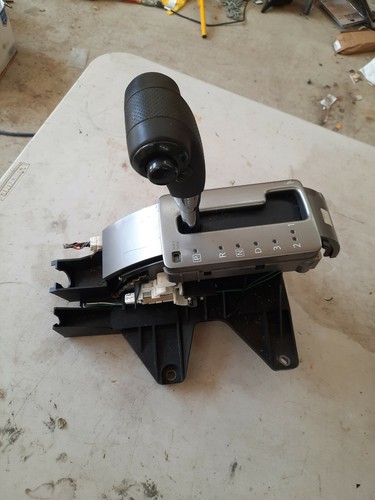 05 06 07 08 NISSAN XTERRA AUTOMATIC FLOOR GEAR SHIFTER ASSEMBLY - Foto 1 di 4