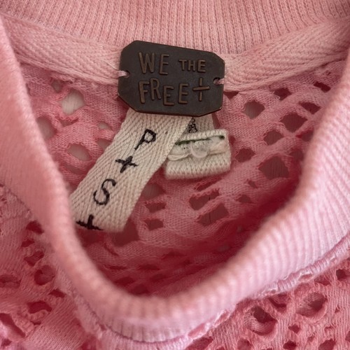 We The Free Lazer Cut Crewneck Pullover Pink Size Small - Picture 4 of 4