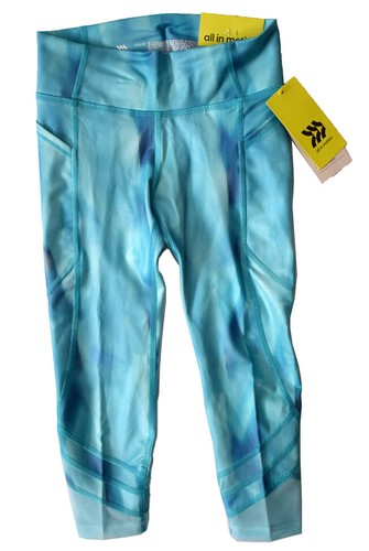 All in Motion Girl's Size XS (4/5) Aqua Blue Mesh Pocket Crop Capri Leggings NEW - Picture 2 of 5