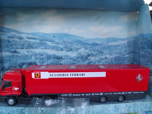 1/43 Eligor (LBS-France) Scuderia Ferrari truck - Picture 2 of 5