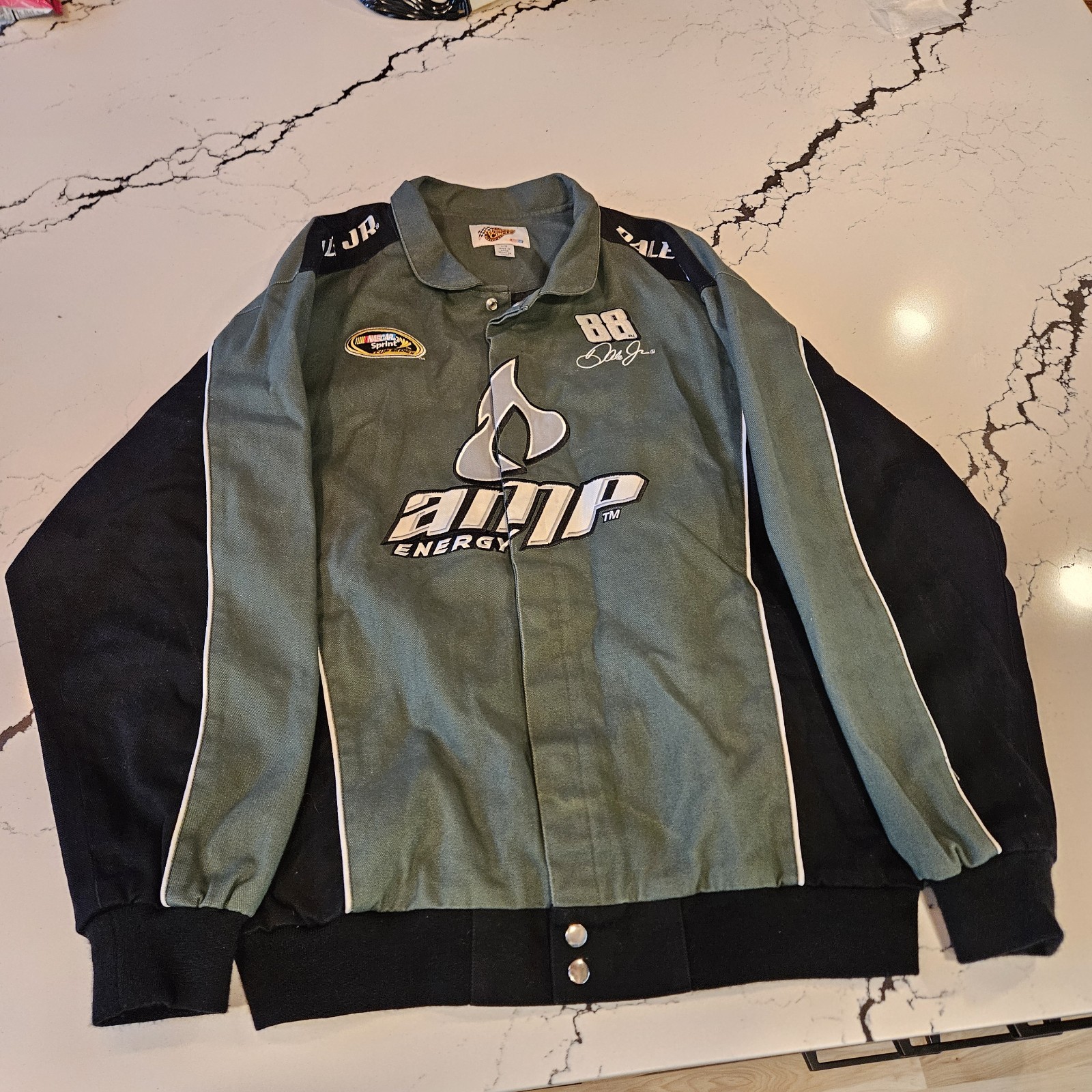 Picture 4 of 14