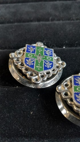 Vintage Big Silver Tone Coat Of Arms / Crest Clip On Earrings - Bild 2 von 17