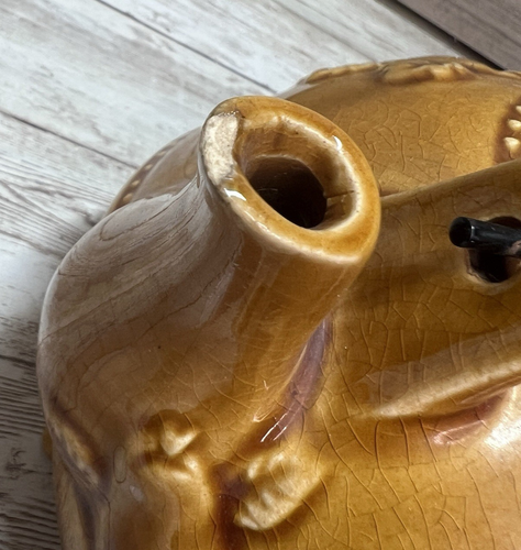 "Tetera de cerámica marrón vintage Japón fruta relieve floral mango de metal 7,5"" de alto" - Imagen 12 de 17