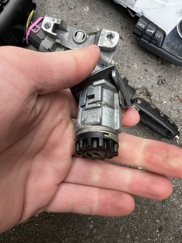 AUDI A4 B7 Sedan 2.0 TDI ECU KIT 03G906016JE BRE - Picture 8 of 8