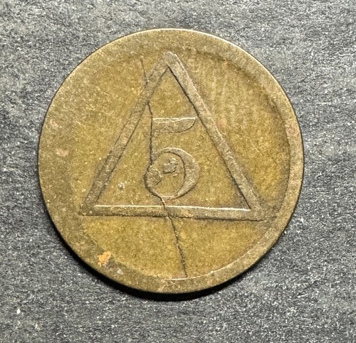 Pinball Old Token 5 Triangle Die Crack Raro Error Token - Imagen 1 de 2