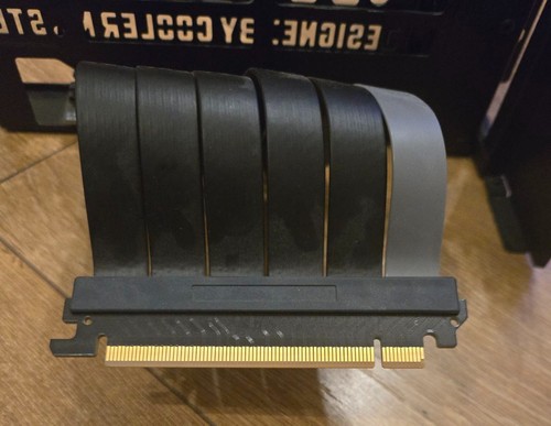Cooler Master Vertical Graphics Card Holder Kit V3 - Black - Afbeelding 6 van 7