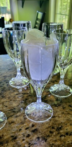 Lote de 8 copas de vino de cristal Mikasa BERKELEY en perfecto estado - Imagen 5 de 11