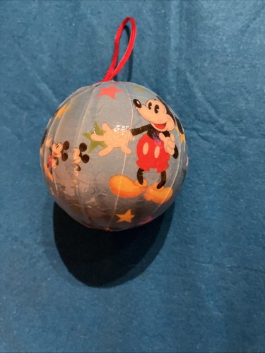 Adorno de Navidad de colección Mickey Mouse papel maché bola Kurt Adler - Imagen 3 de 3