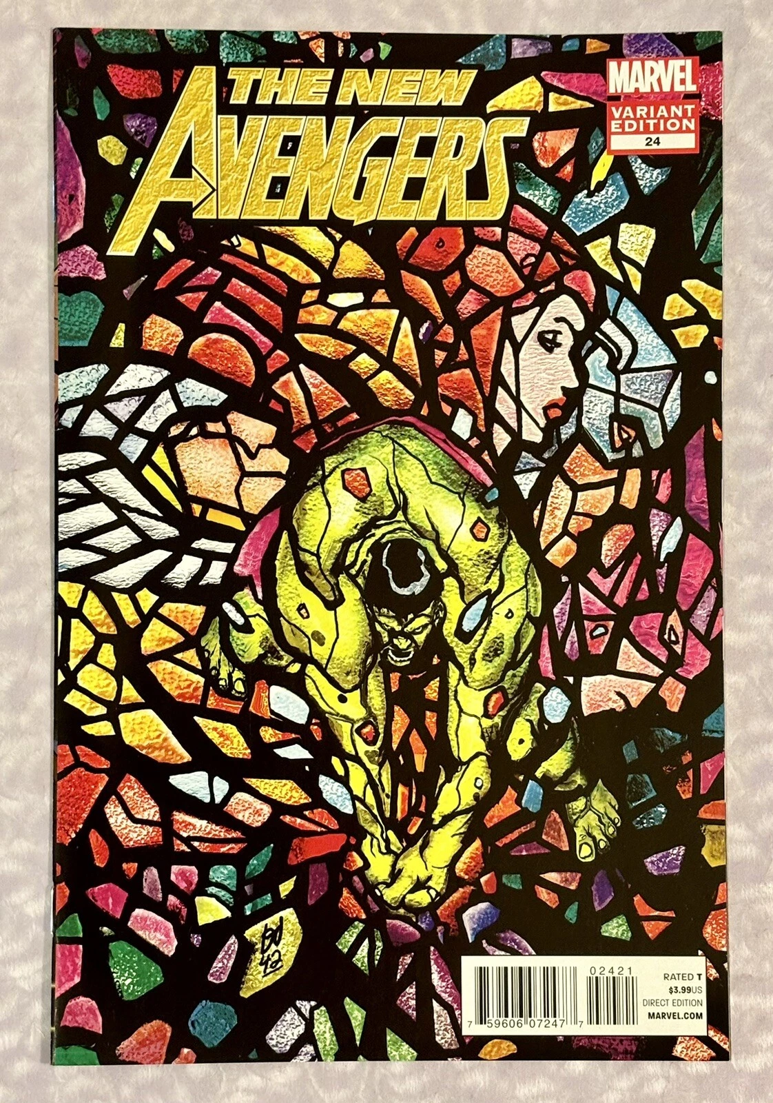 The New Avengers #24 Mike Del Mundo 1:25 Stained Glass Hulk Variant
